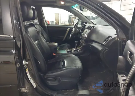 2012 Toyota Highlander Se V6 из США, поврежденный, VIN 5TDBK3EH7CS123878